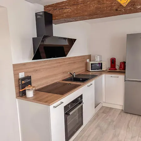 Entre Bressuire & Thouars- By R&g بيت للعطل