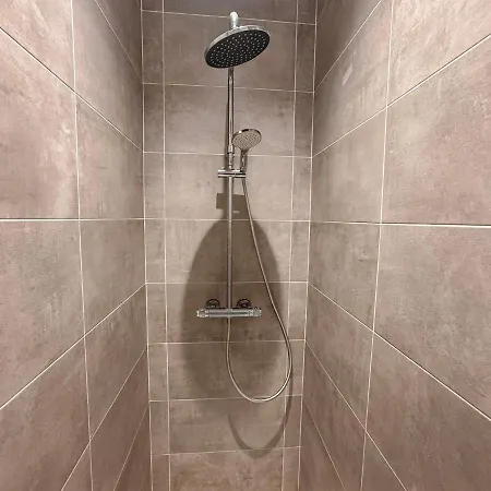 Entre Bressuire & Thouars- By R&g بيت للعطل