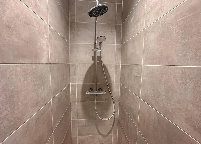 Entre Bressuire & Thouars- By R&g بيت للعطل