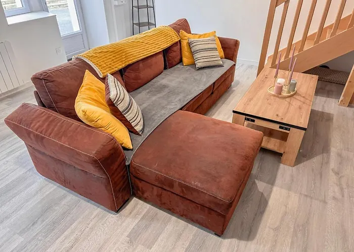 Entre Bressuire & Thouars- By R&g بيت للعطل *