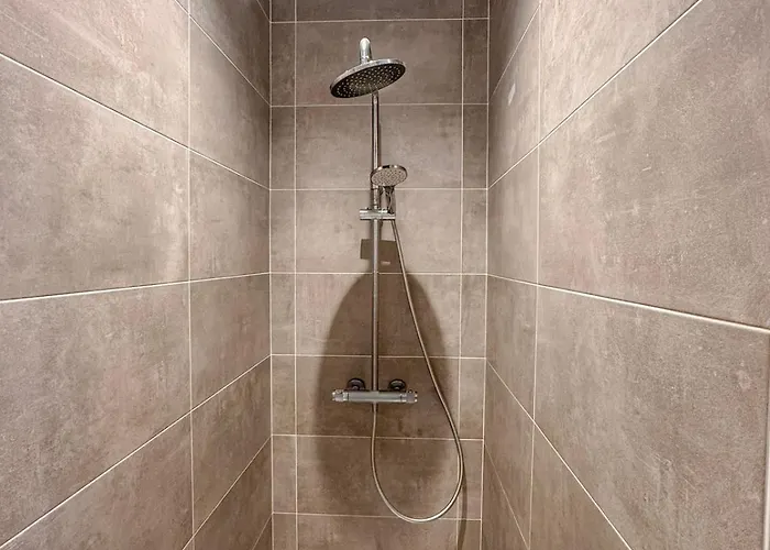 Entre Bressuire & Thouars- By R&g *